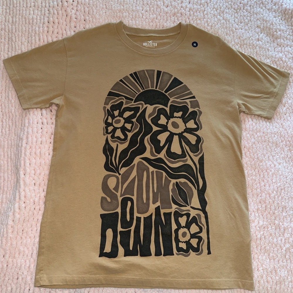 Hollister Oversized Graphic Tee